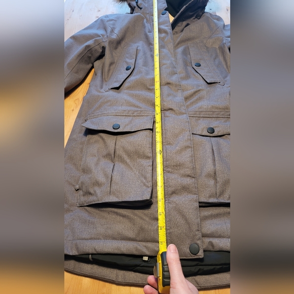 Womens winter coat - Picture 10 of 13